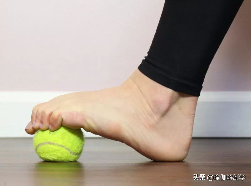 足踝稳定性差应该怎么练,扁平足怎么锻炼脚踝力量