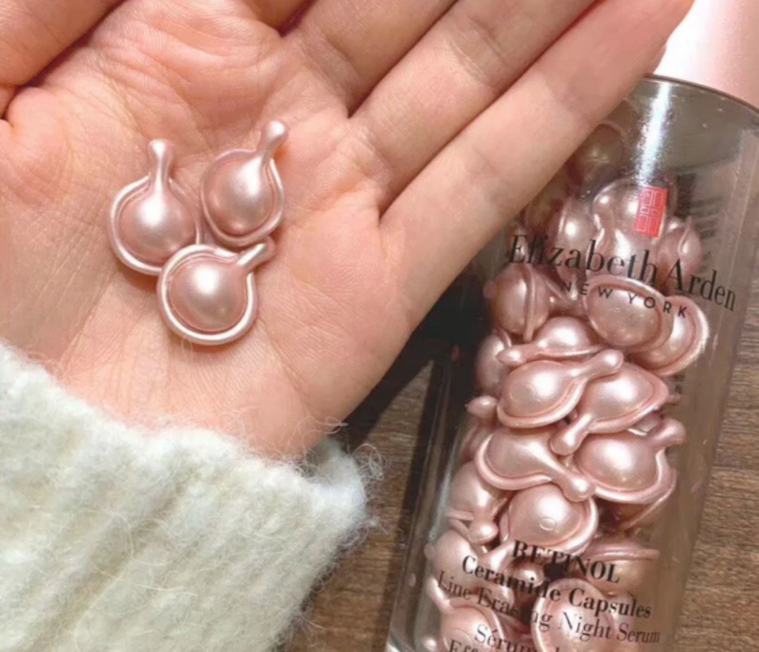 护肤界公认的5大抗老精华，信誉好，质量佳，小仙女走到哪带到哪