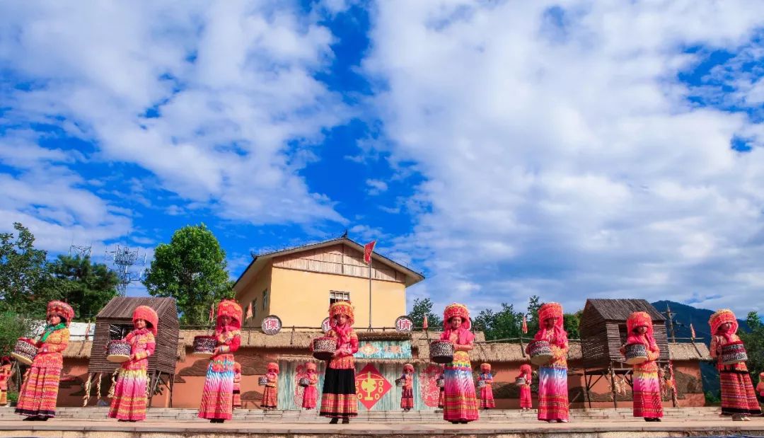 成都4天3夜旅游攻略,成都出发九寨沟川西四日小环线