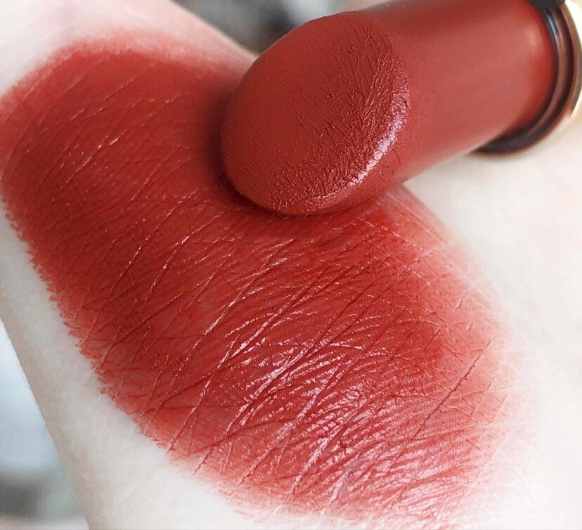 黄皮适合什么颜色的口红迪奥888,黄皮深唇迪奥436口红真实试色