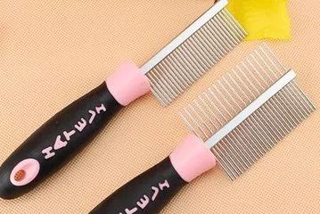 给猫主子梳毛,给猫猫梳毛用什么最好