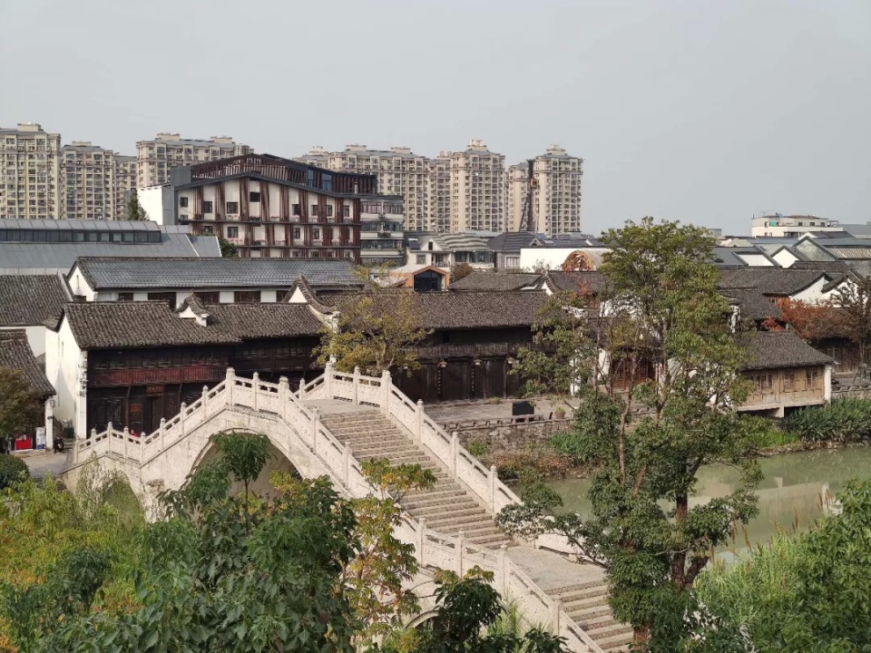 灏忕背cc9pro瀵规瘮灏忕背10pro,灏忕背cc9pro鎷嶇収璇勬祴瑙嗛