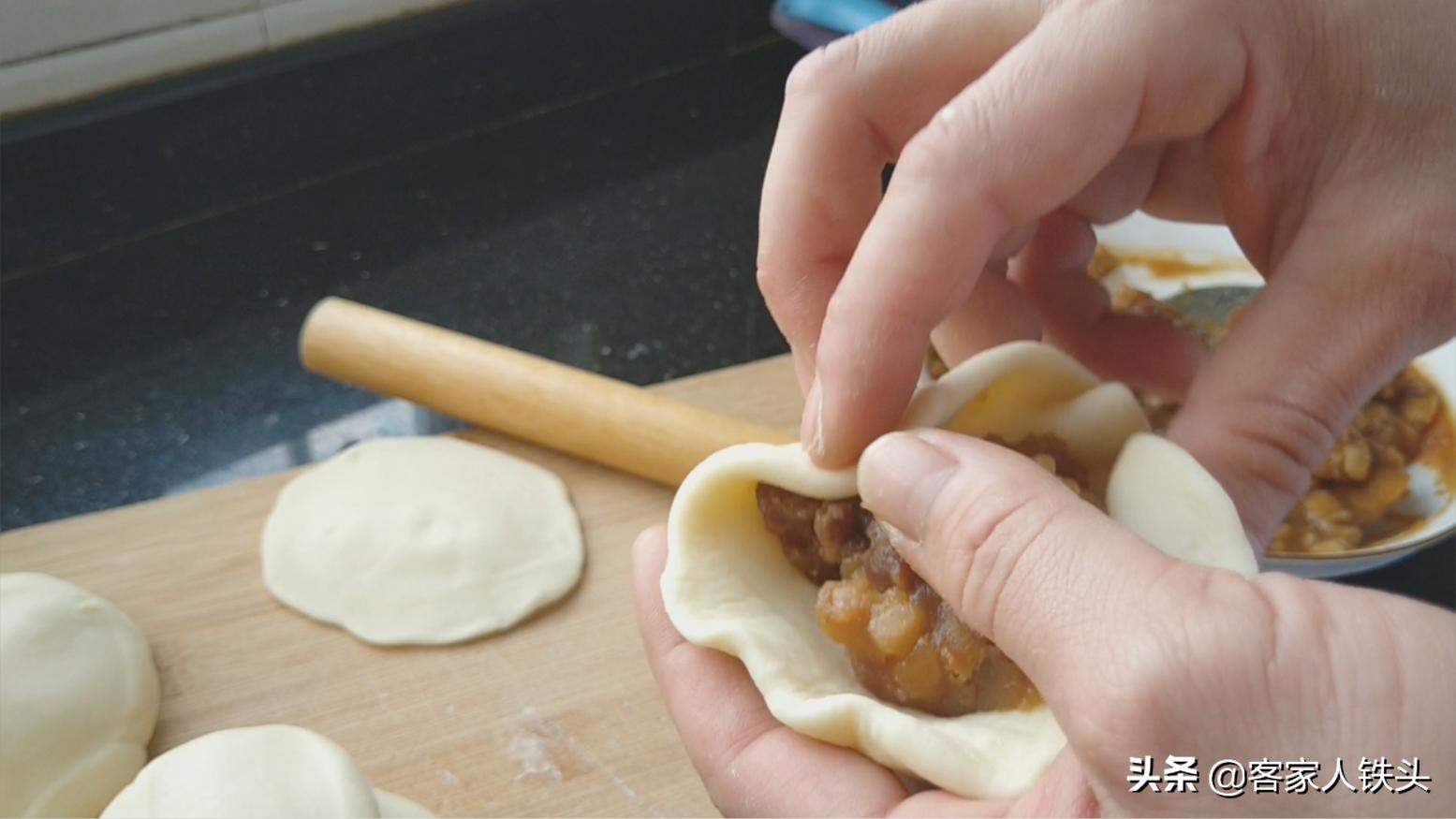 广东叉烧包发面配方面种,叉烧包怎么做好吃视频教程全集