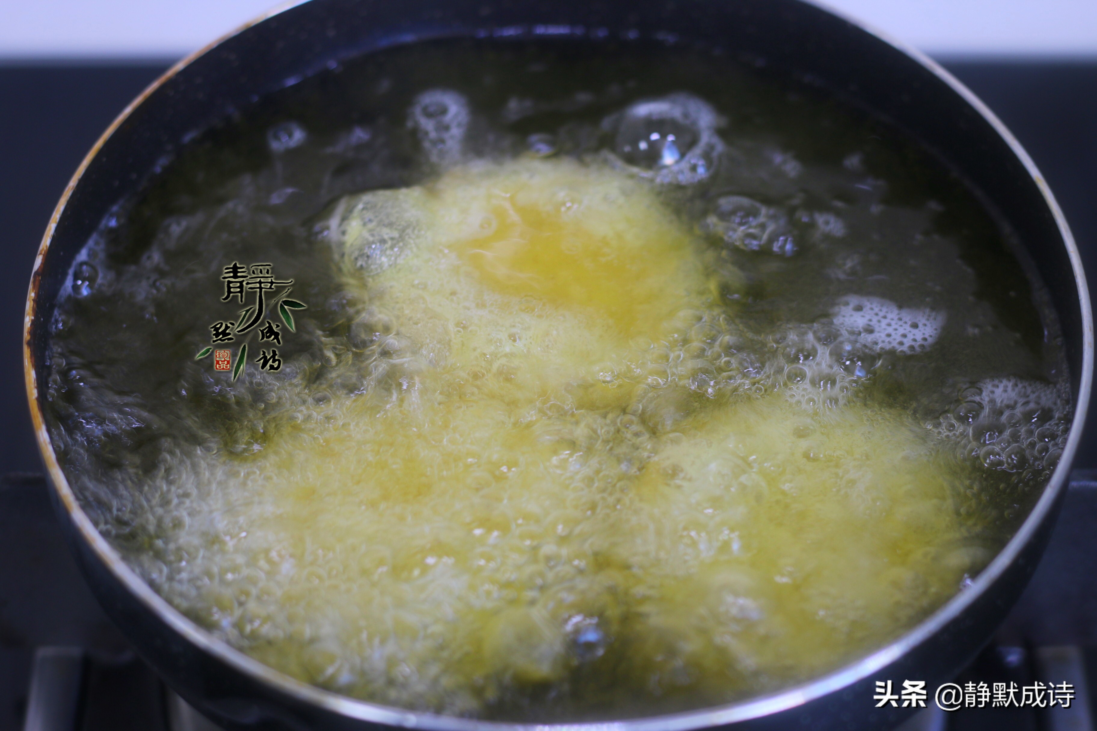 黄米面炸糕怎么做酥脆不爆裂,黄米面炸糕怎么做不粘手