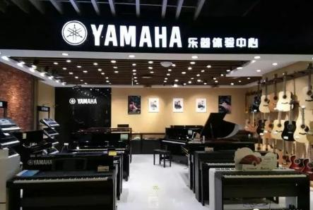 雅马哈nmax155风冷还是水冷发动机,雅马哈ybr150创核科技发动机好吗