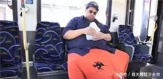 如此大的器官怎么长的，全都打破了吉尼斯记录，看到第一个我服了