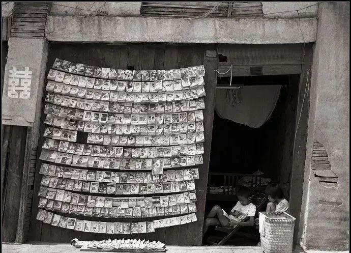 40年前的照片满满的回忆,致青春致回忆三十年前的老照片