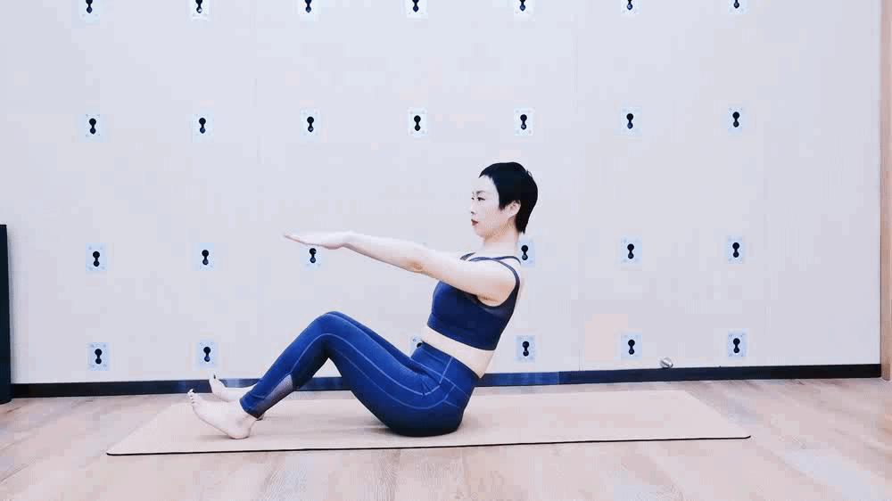 卷腹收腹瘦腰动作加长版,瘦肚子腰上赘肉最有效的方法卷腹