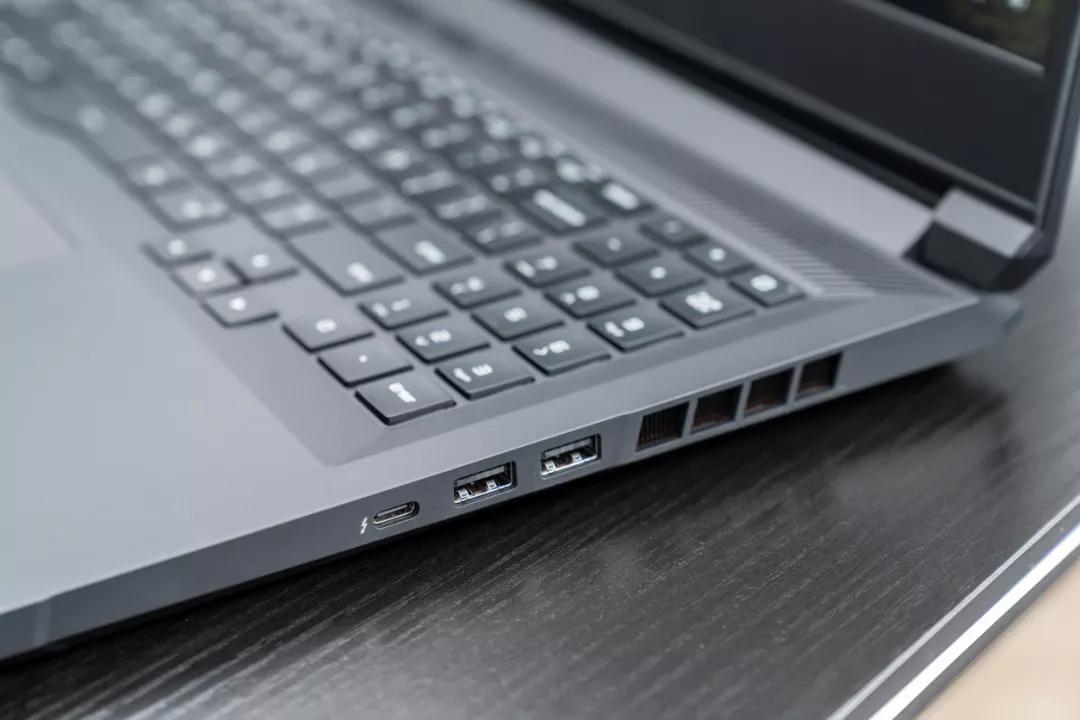 苹果macbookpro20款和19款,苹果新款MacBookPro售价公布