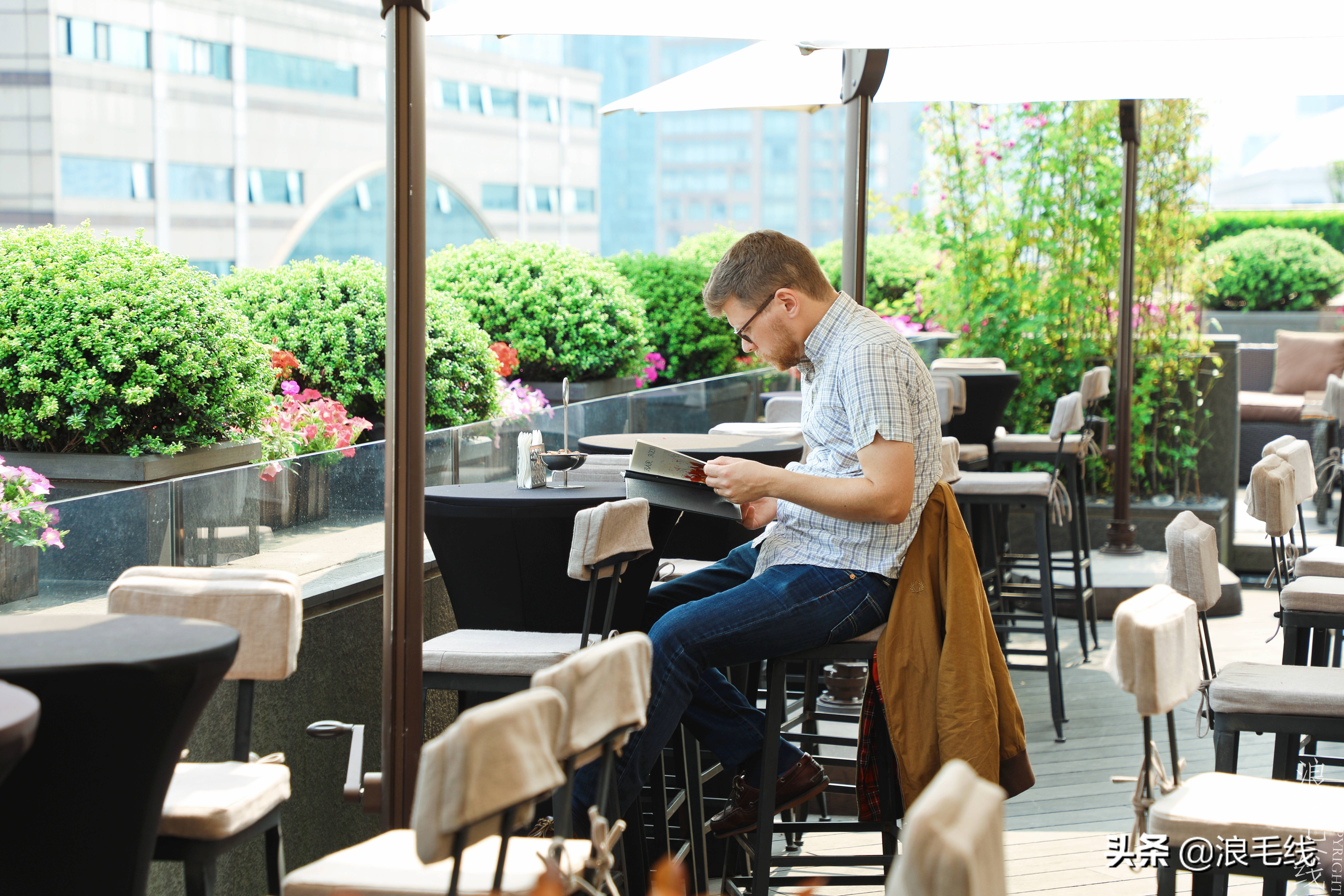 云南俩夫妻入住酒店,夫妻云南旅游民宿