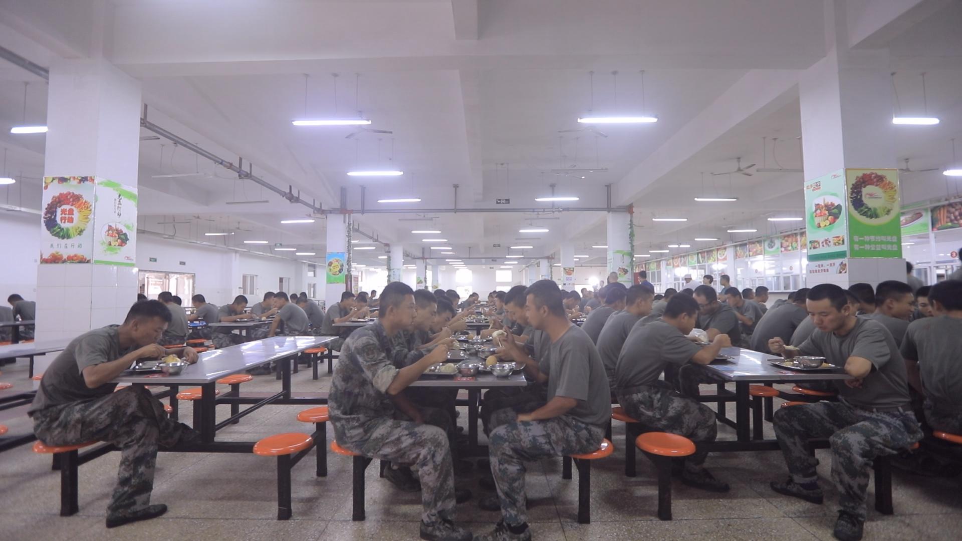 春晖学校抗洪,学校为抗洪官兵提供后勤保障