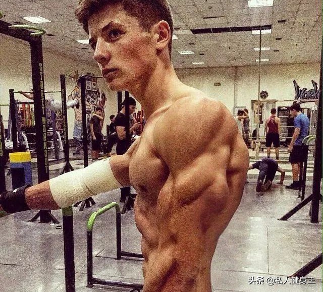 手臂增肌变大最好训练方法,手臂维度强化训练轻松get麒麟臂