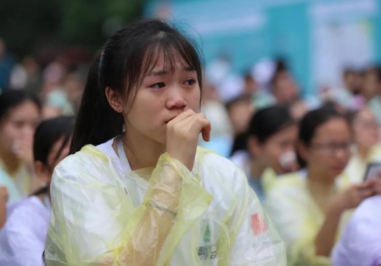 江西毕业证书最没含金量高校,江西被国家认可的大专