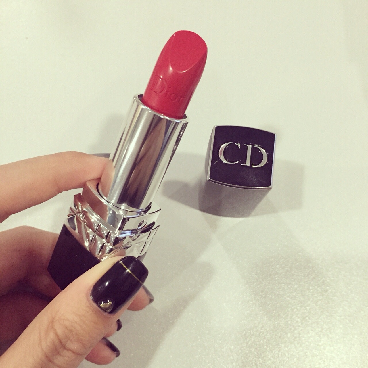 包里永远都缺一支口红,包里永远都缺了一支口红