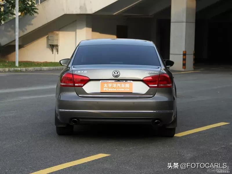 大众帕萨特3.0v6旗舰版,大众帕萨特2023最新款顶配落地价