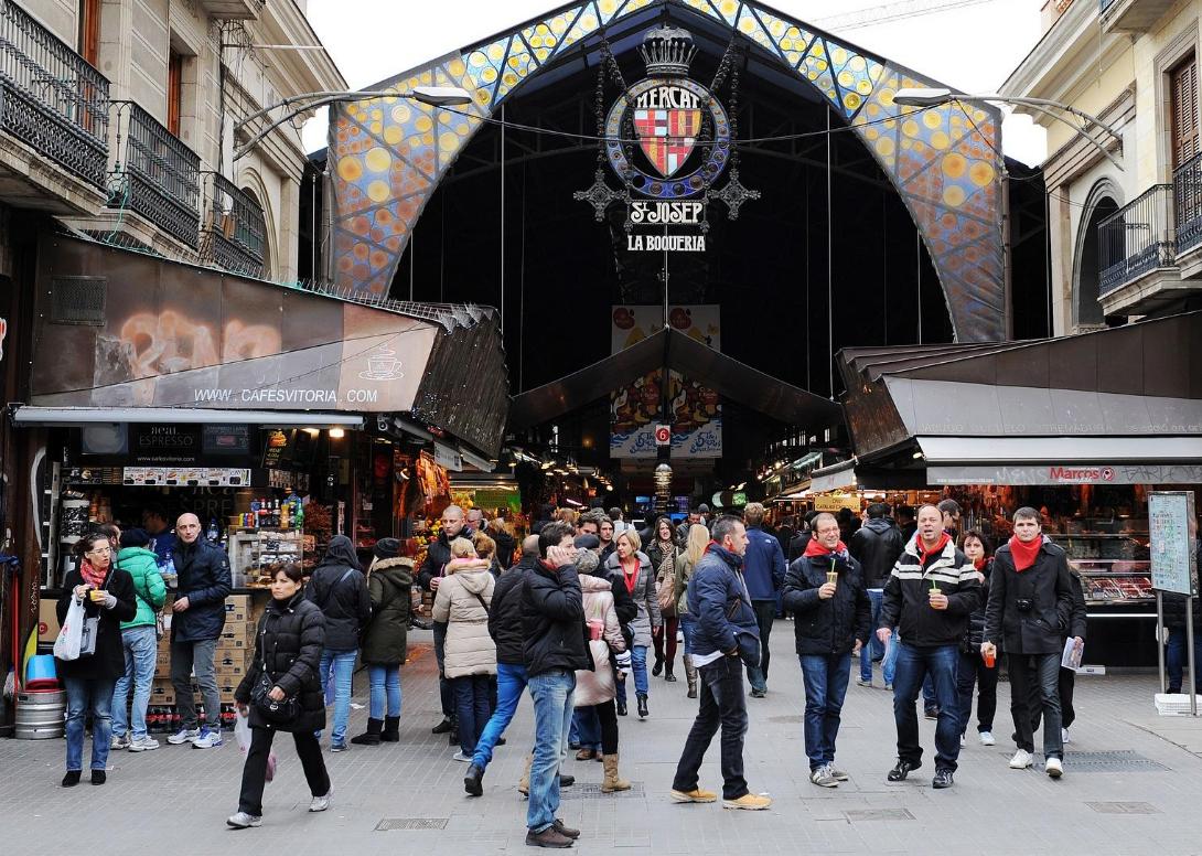 西班牙疫情严重的超市,西班牙疫情进入紧急状态