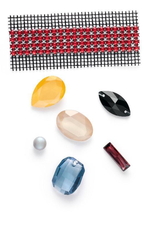 施华洛世奇黑白混搭 (施华洛世奇2019秋冬创意元素)