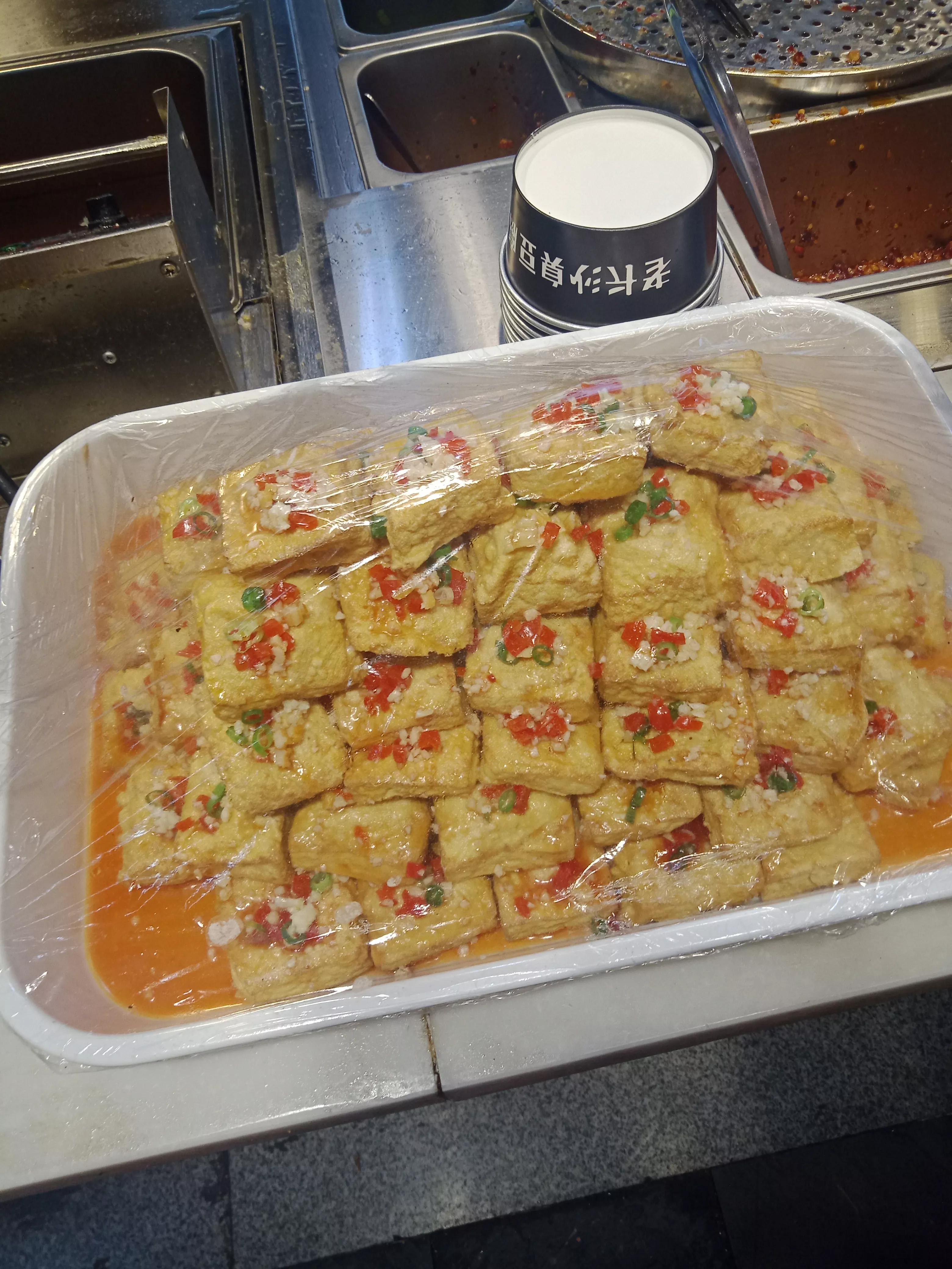 臭豆腐在夜市上应该怎样营销,臭豆腐最新火爆营销方案