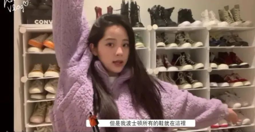 今年流行的帆布鞋宽头,今年流行的帆布鞋花纹