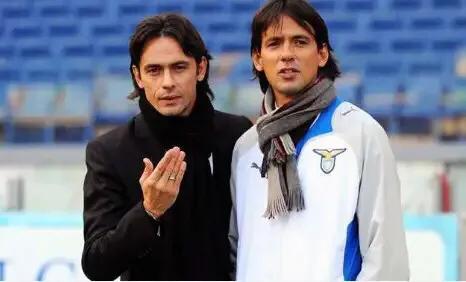 挺帅的足球教练,足球两大传奇教练