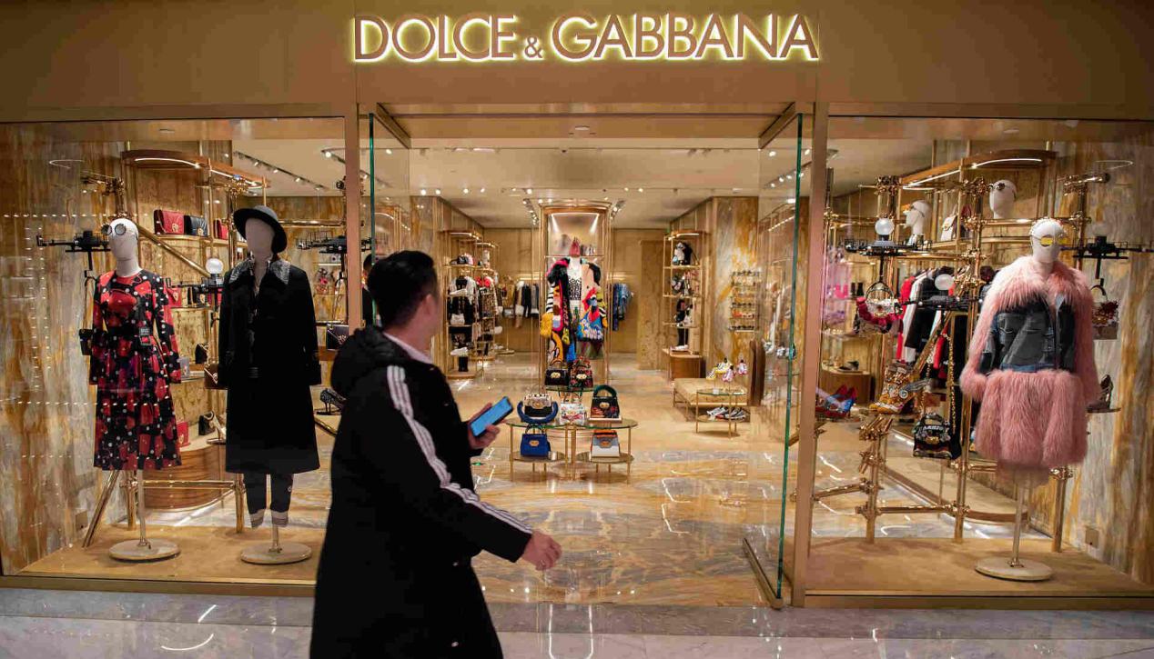 奢侈品市场消费越来越少 (崛起的中国奢侈品市场)