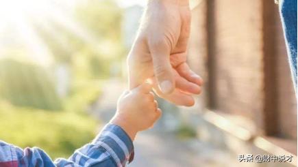 被打进icu的女童,三岁孩童被打进icu