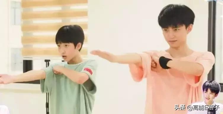 tf家族和李飞,tf家族三代李飞回忆杀