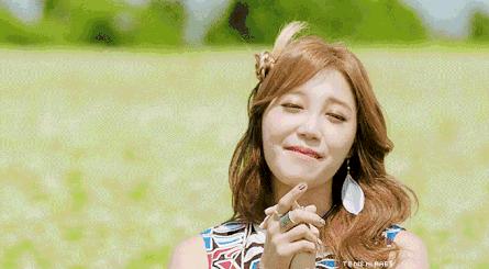 夏季告别油腻肌肤,夏日肌肤清爽指南