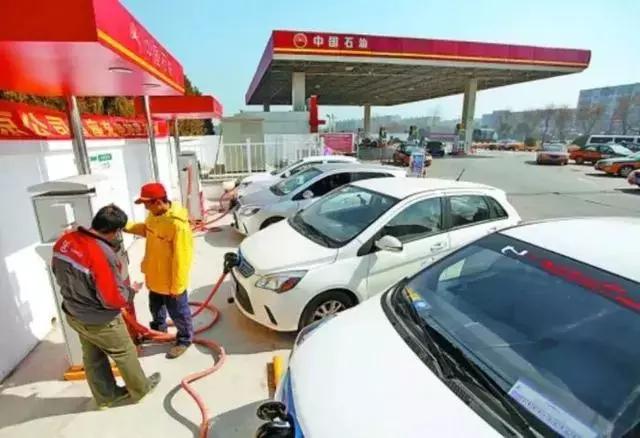 全球石油悲观论来袭！终于明白国家取消了油气勘探开发限制的原因