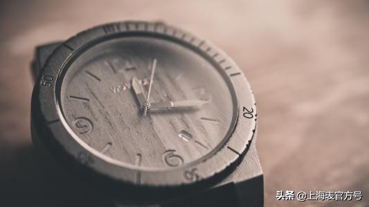 小手表大金链,小手表大金链子下一句