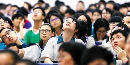 530分考生含泪直言，宁当“鸡头”不当“凤尾”，绝不报本科