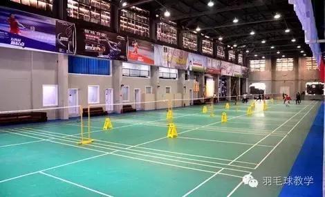 假期打羽毛球的快乐,假期打羽毛球锻炼身体