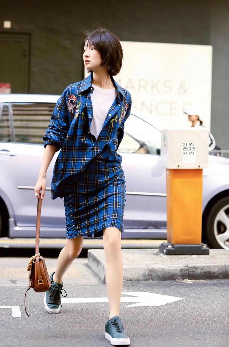 周冬雨过去的小粗腿,小粗腿逆袭