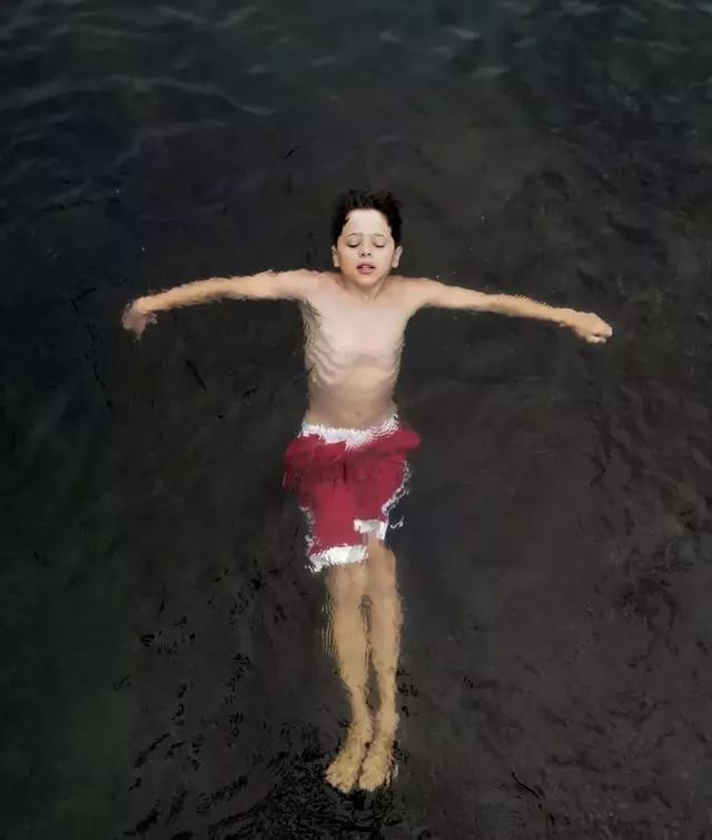 九条“不见得”，手机也能拍大片