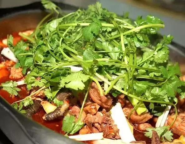 夏天适合吃的麻辣菜品,适合夏天的辣菜