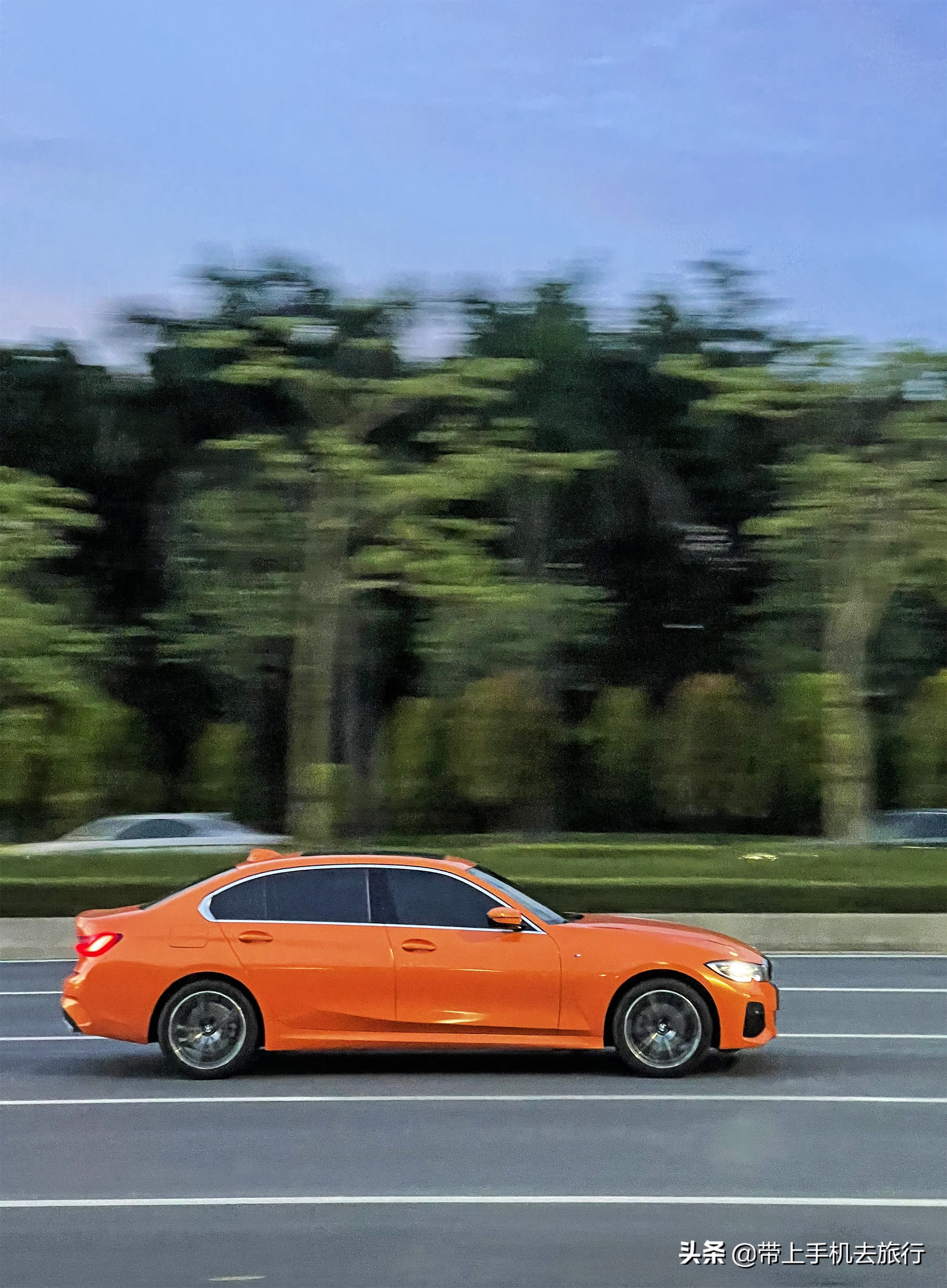 主体清晰背景虚化的照片怎么拍,主体清晰背景虚化夜景