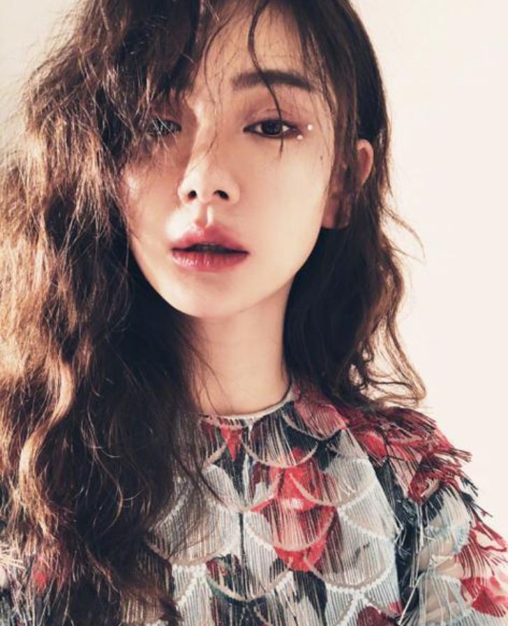 在折腾嘴唇这件事上，大家都一样