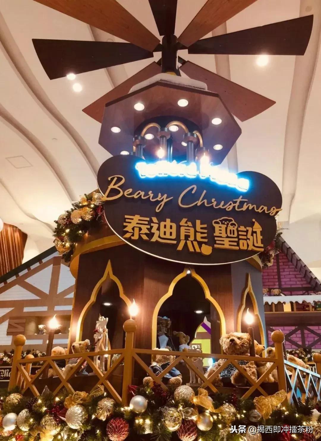 过分美丽！圣诞灯饰点亮香港：泰迪熊、比卡超、布丁狗陪你过圣诞