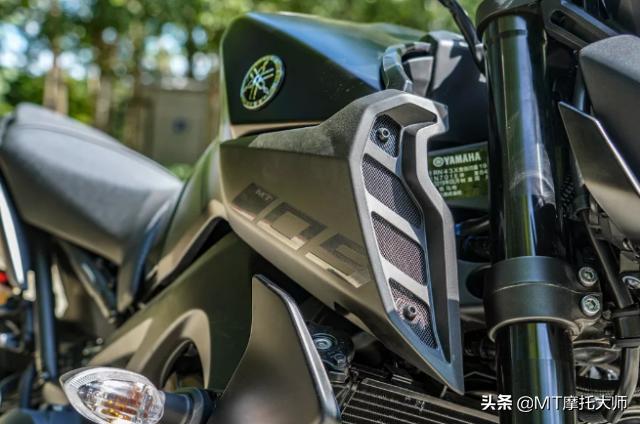 雅马哈mt09六缸百公里加速,一挡破百雅马哈mt09加速性能测试