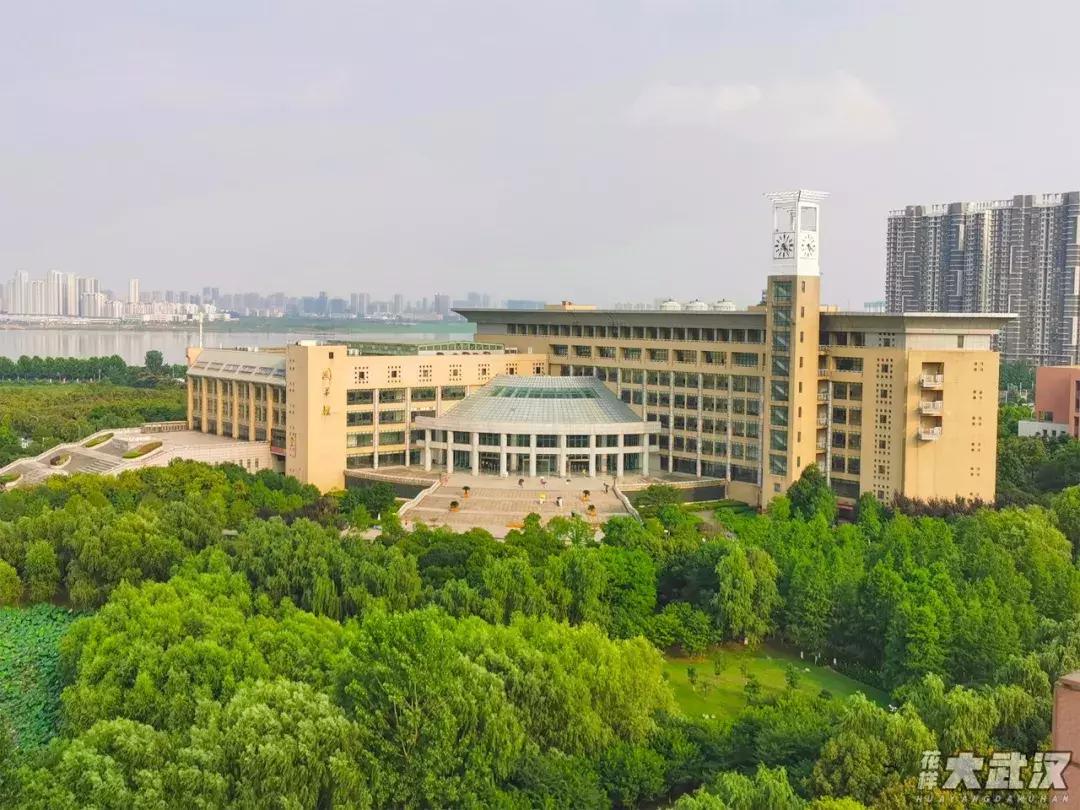 武汉科技大学的机械学院,武汉科技大学医学院和临床学院