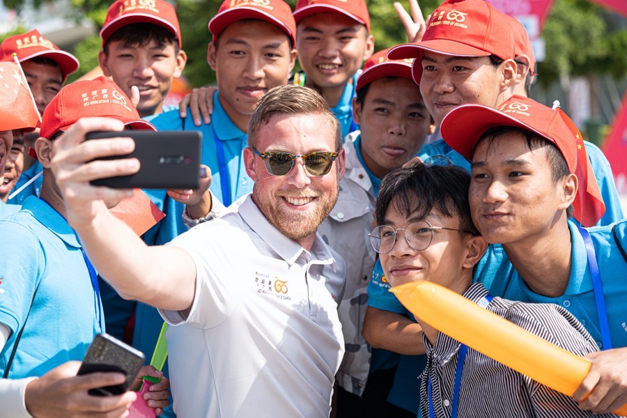 环广西终点冲刺回放,环广西巡回赛完整视频