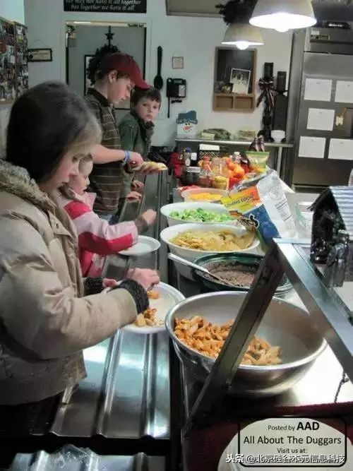 美国夫妇生了十九胞胎,19个孩子的美国夫妻