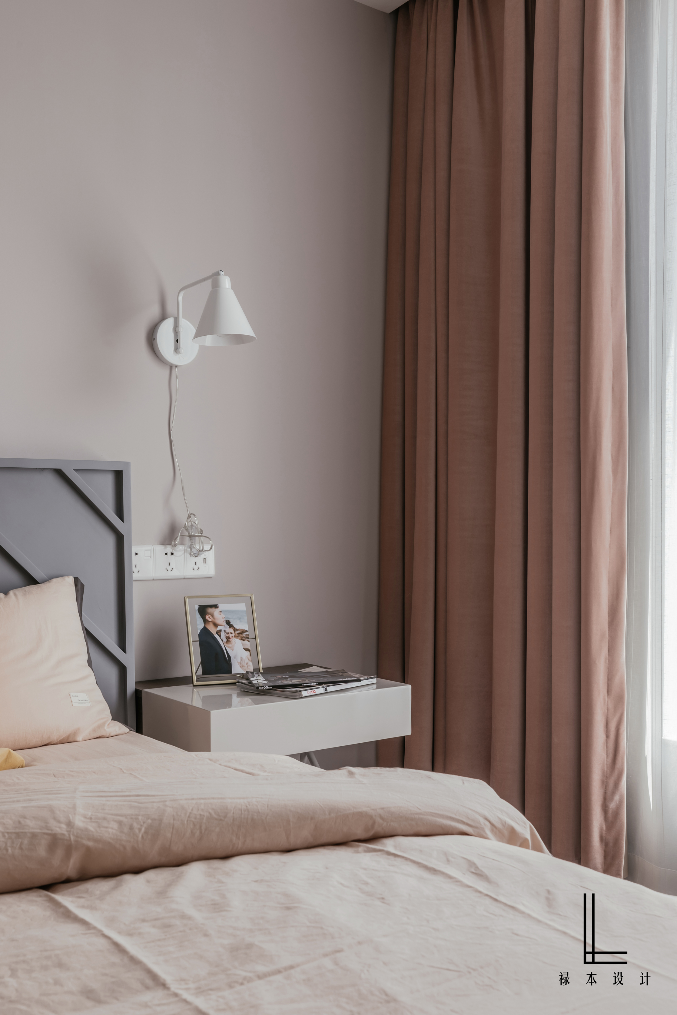 「天空城」住着你和我的城像天空，我在最高的高处摆好了筵席