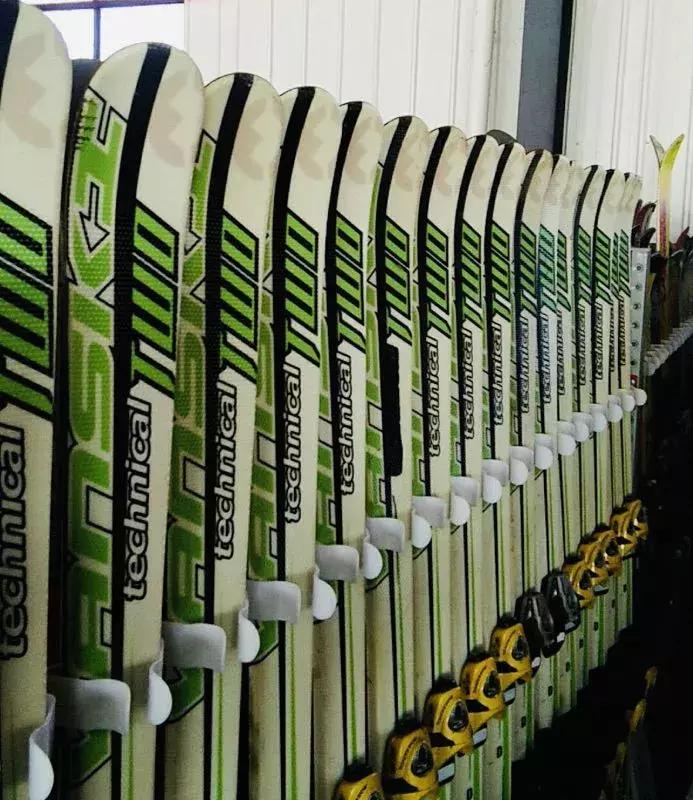 临沂茶山滑雪场地推荐,魅力冰雪之旅