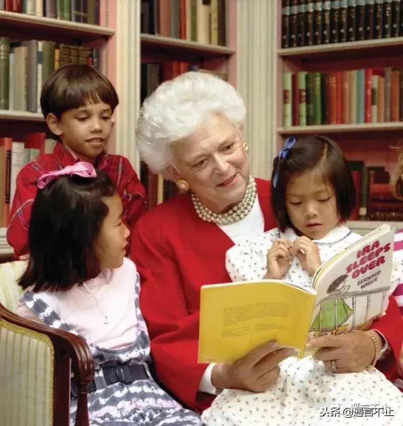 怎样评价老布什和芭芭拉的爱情,老布什和妻子芭芭拉