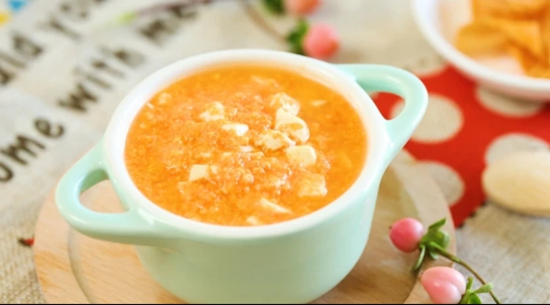 辅食蛋黄补铁吗,宝宝吃蛋黄好不好吸收