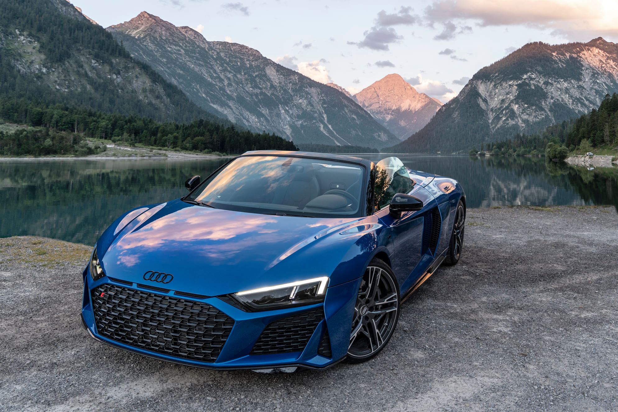 奥迪r82021v10百公里加速,r8v10