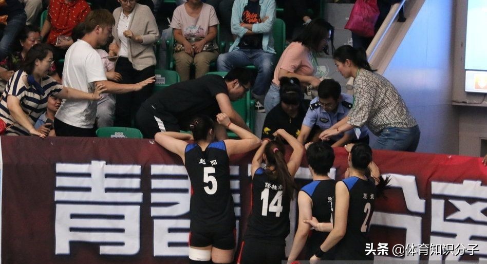 女排成员丁霞,女排丁霞吵架视频