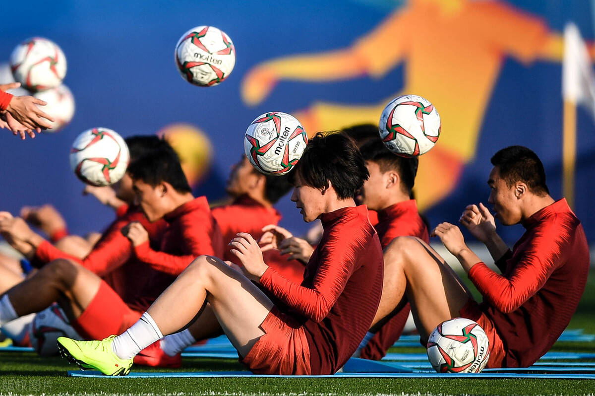 中国足球名人贺晓龙,贺晓龙说中国足球