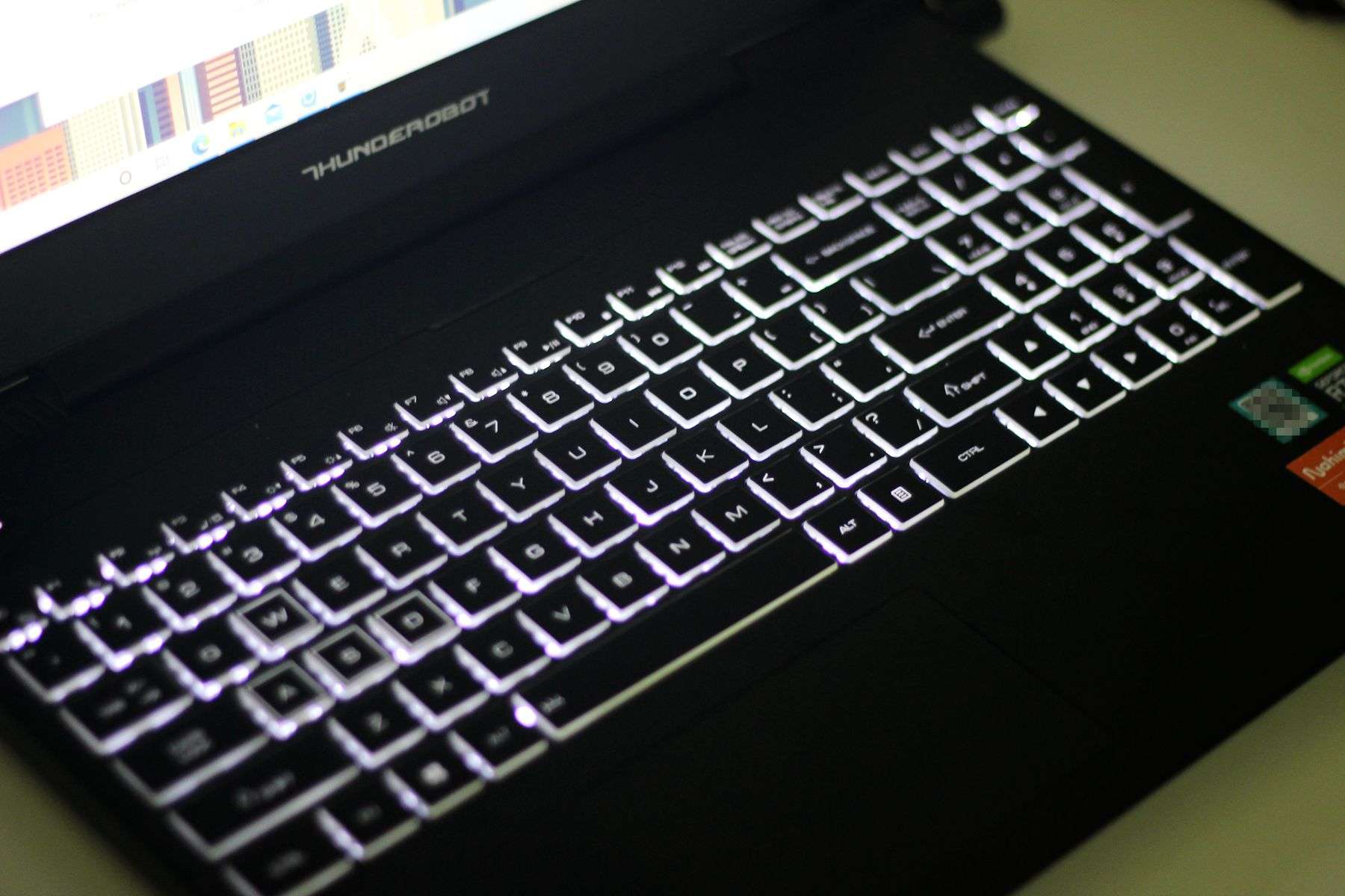 雷神911air1050游戏本测评,雷神911air星战5代游戏本评测